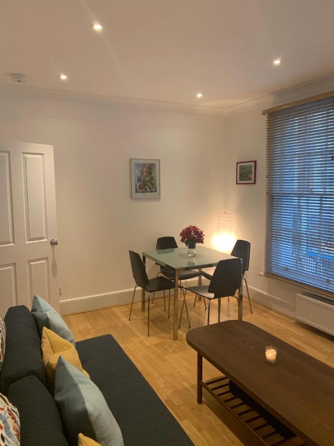 Beautiful One Bedroom Flat In The Heart Of Notting Hill Gate Londres Extérieur photo